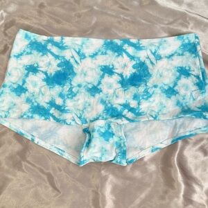 XXL PINK Blue Tie-Dye Shorts